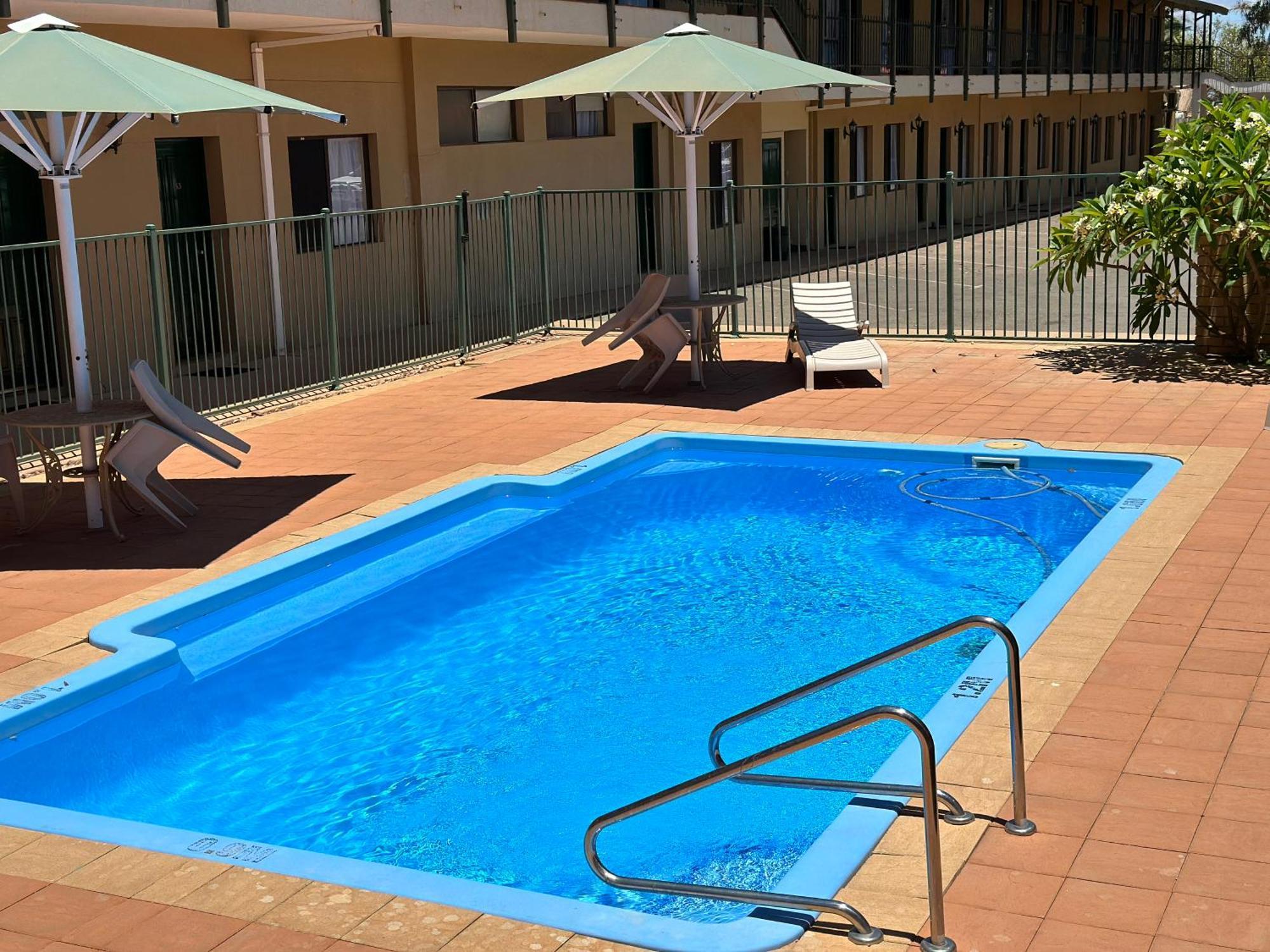 The Tower Hotel Kalgoorlie Exterior foto